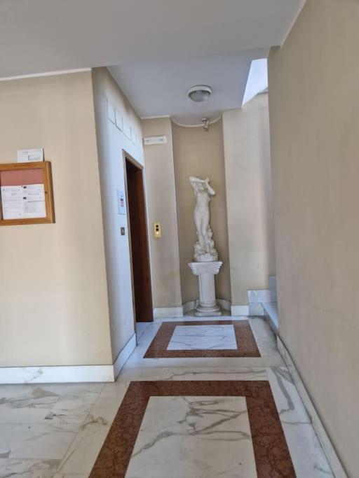 Roma E Palazzo Pontificio Di Castel Gandolfo-Vaticano Dış mekan fotoğraf